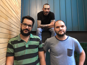 Rafael Ferrer, Daniel Ferreira e Leonardo Brossa na foto.